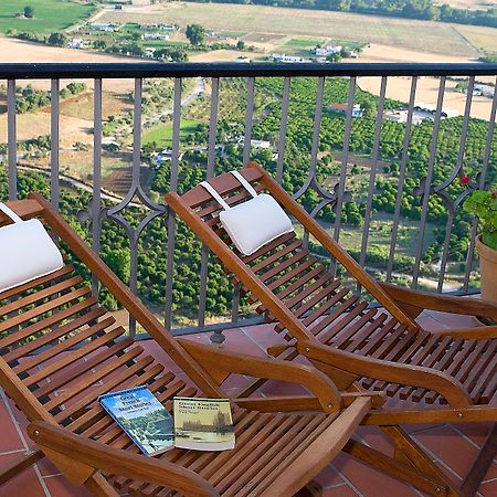 Hotel El Convento Аркос де ла Фронтера Екстериор снимка