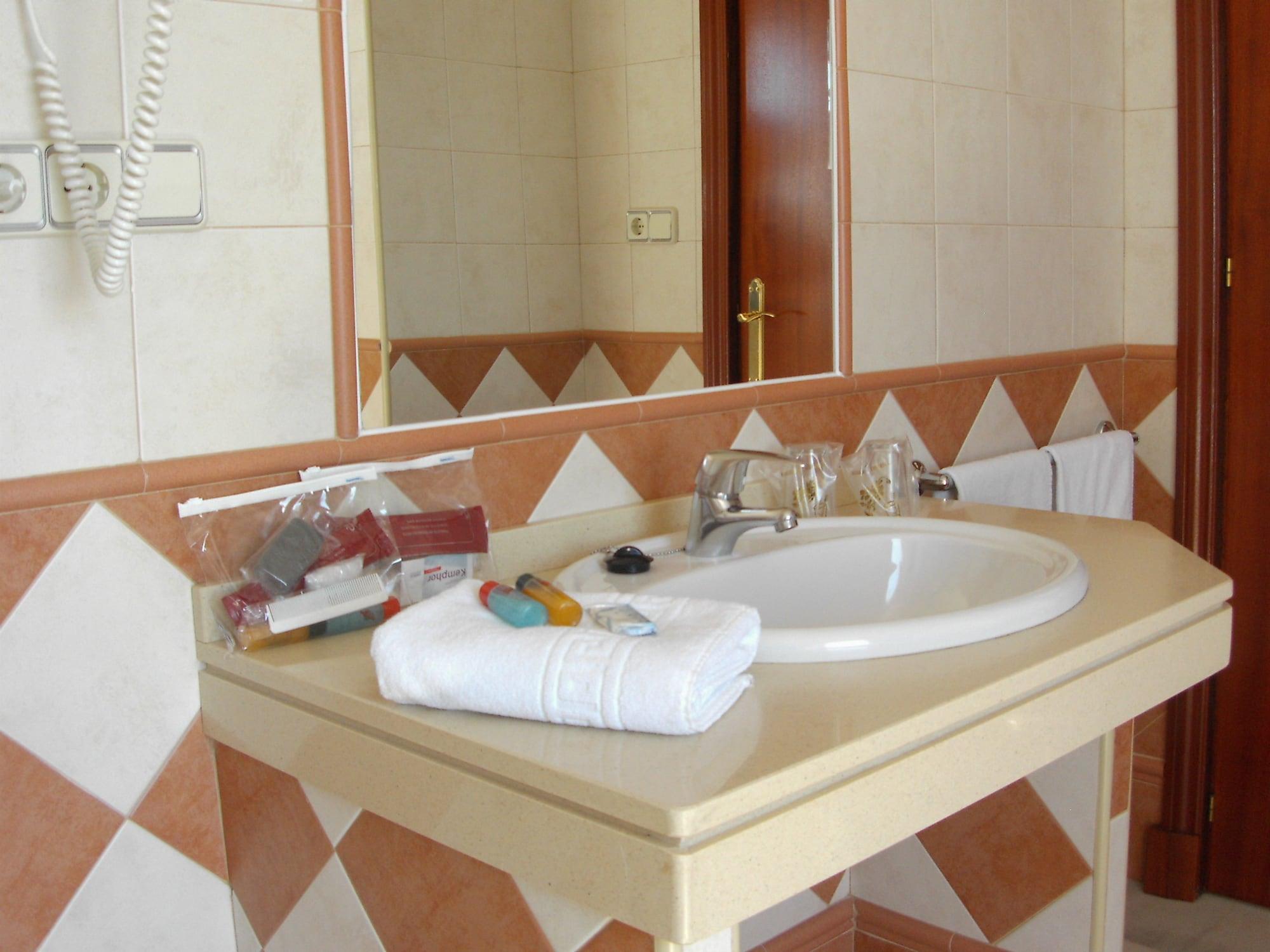 Hotel El Convento Аркос де ла Фронтера Стая снимка