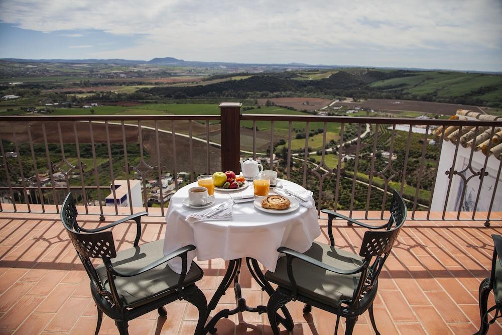 Hotel El Convento Аркос де ла Фронтера Екстериор снимка