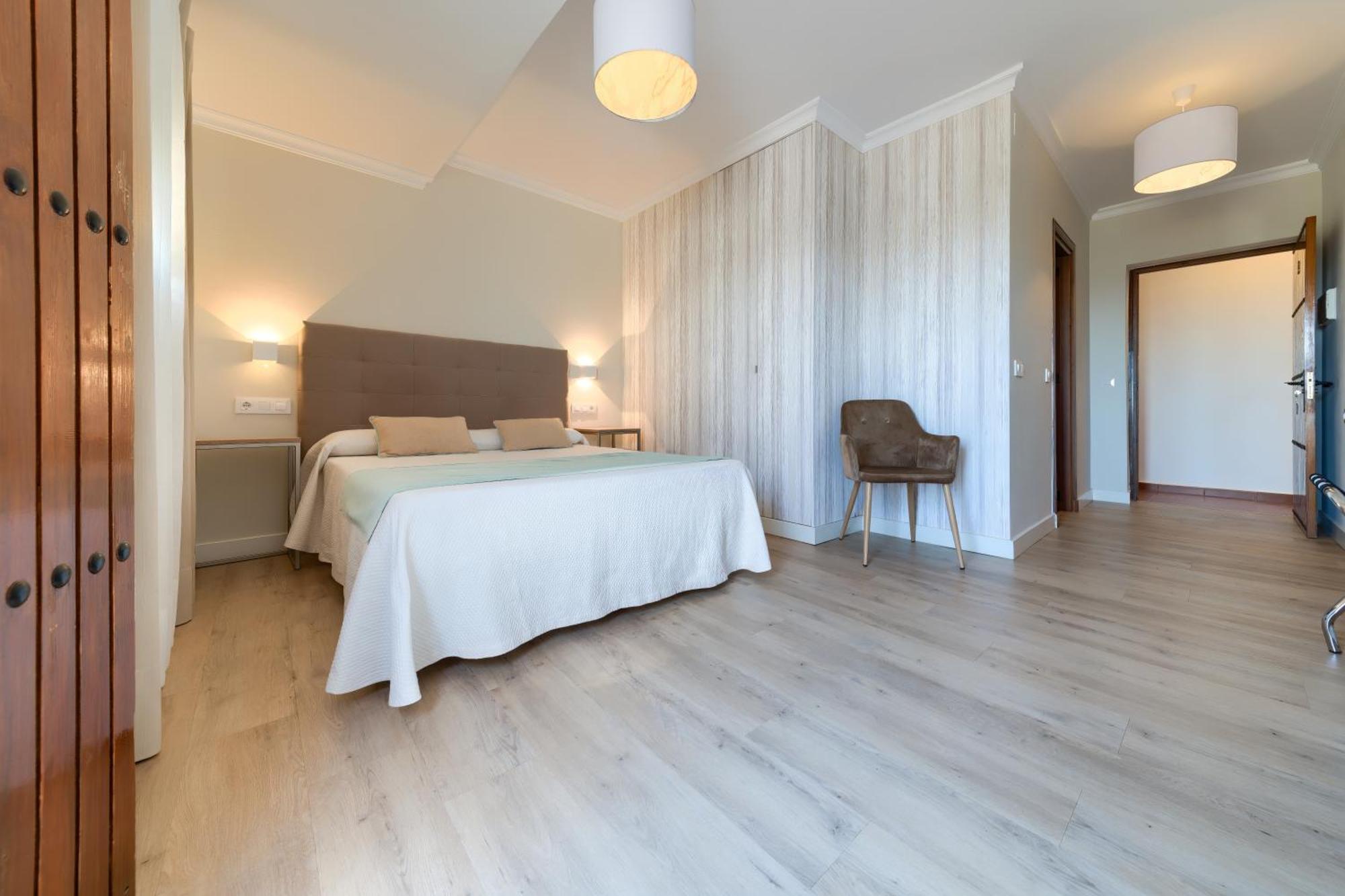 Hotel El Convento Аркос де ла Фронтера Екстериор снимка